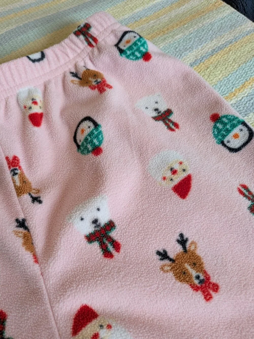 ⭐ Girl's Carter's Holiday Squad Fleece Christmas Pajamas PJs Size 7